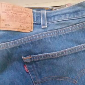 Levi 501 vintage w44 L30